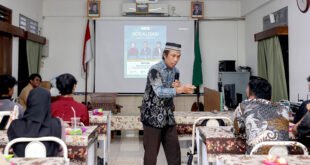 Ketua DPW LDII DIY menjadi narasumber utama dalam kegiatan Sosialisasi Admin Media Sosial yang dihelat DPD LDII Sleman, Minggu (27:04:2025)