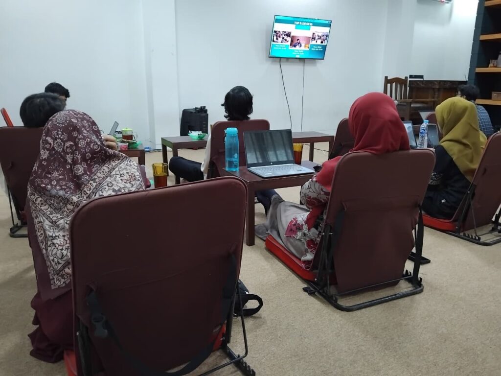 Biro KIM LDII DIY Menghadiri Rakorbid KIM secara daring di studio mini Grha Cendekia