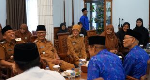 Rombongan Wali Kota Kediri melaksanakan kunjungan silaturahim ke Pondok Pesantren Wali Barokah