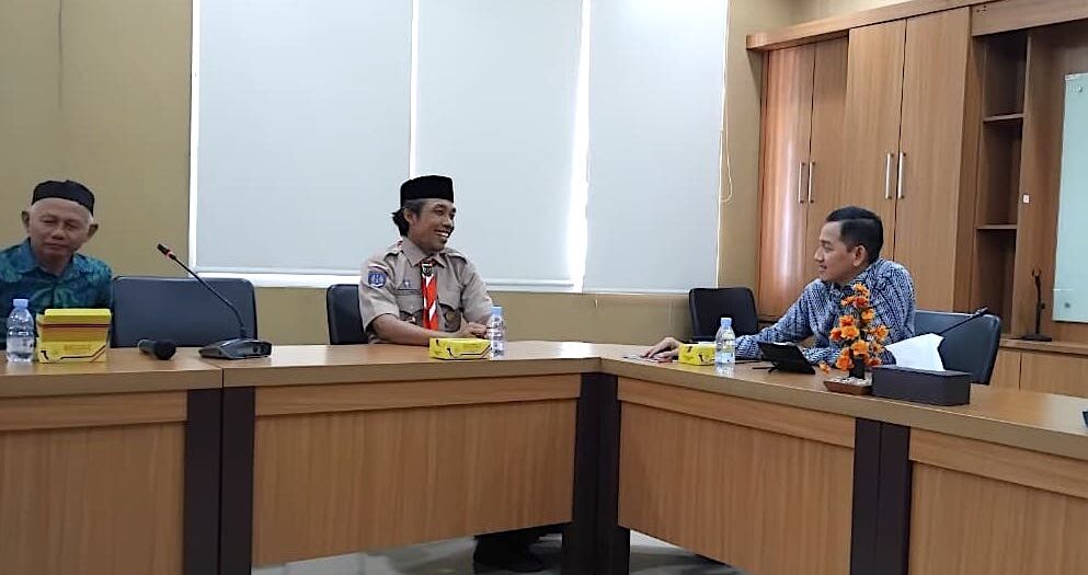 DPW LDII DIY Beraudiensi dengan Anggota DPD RI Dapil Yogyakarta Ahmad Syauqi Soeratno pada Senin 15 Desember